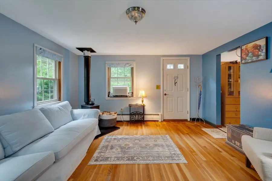 27 Elm Street Rear, Bellingham, MA 02019 - #3