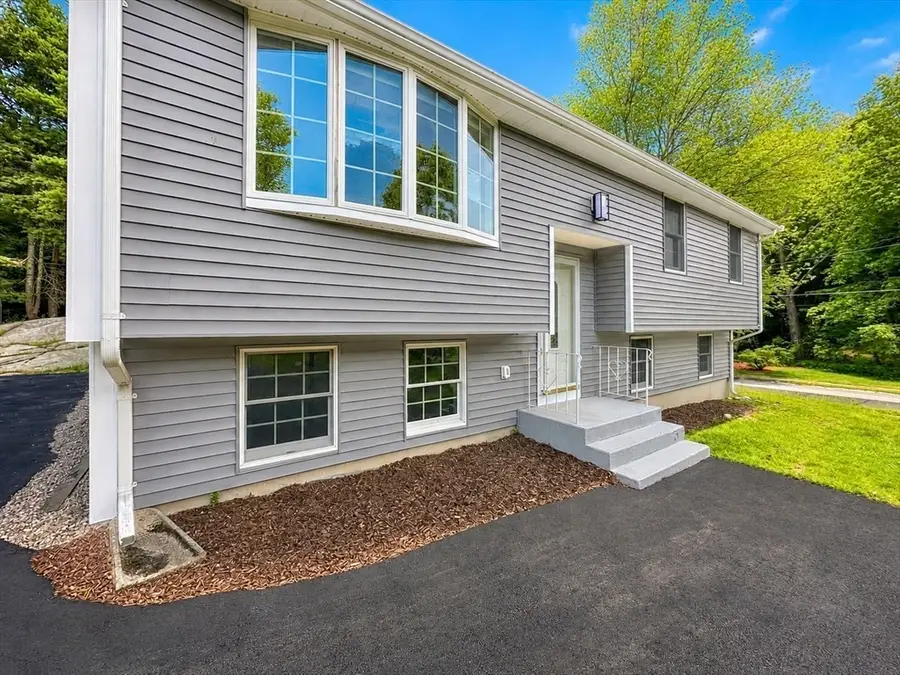 18 Linda St., Foxboro, MA 02035 - #3
