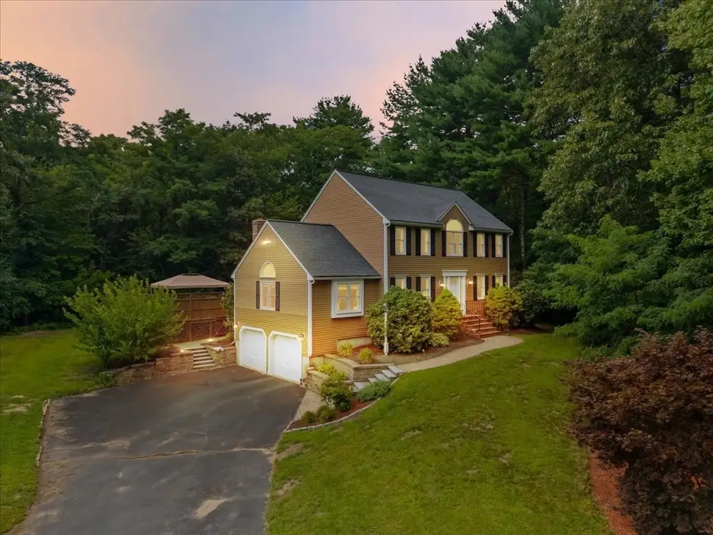 15 Eileen Rd, Norton, MA 02766 - #1