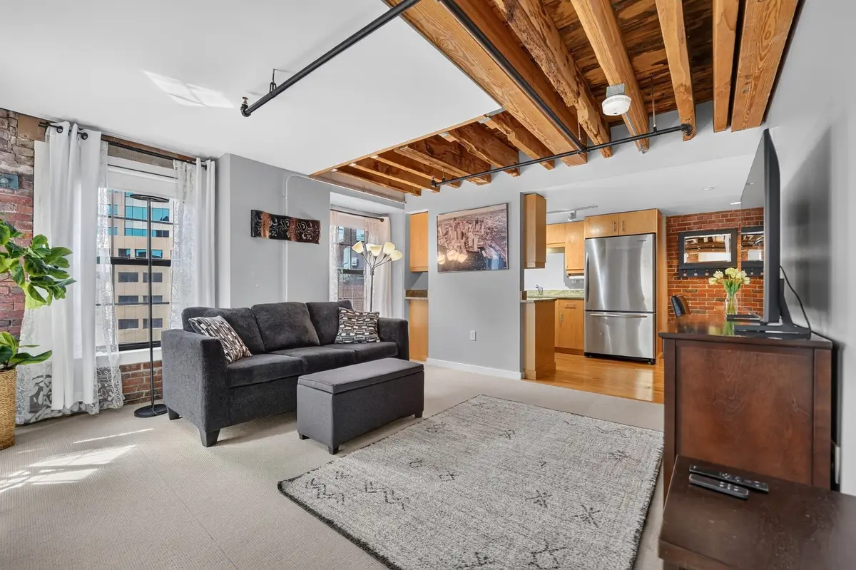 99-105 Broad St #6G, Boston, MA 02110 - #1