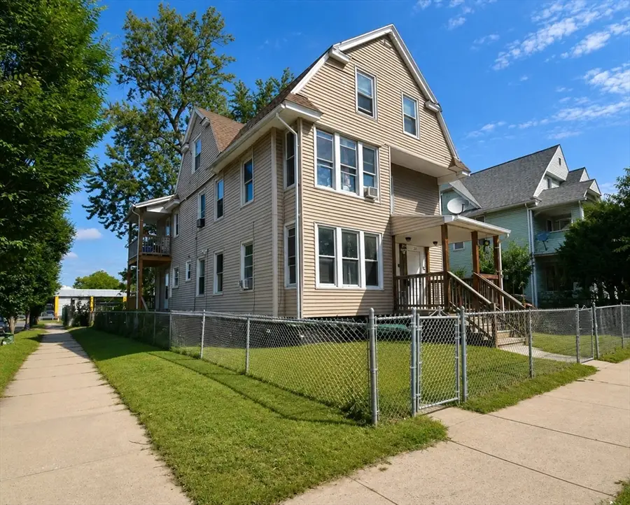 30-32 Huntington St, Springfield, MA 01107 - #3