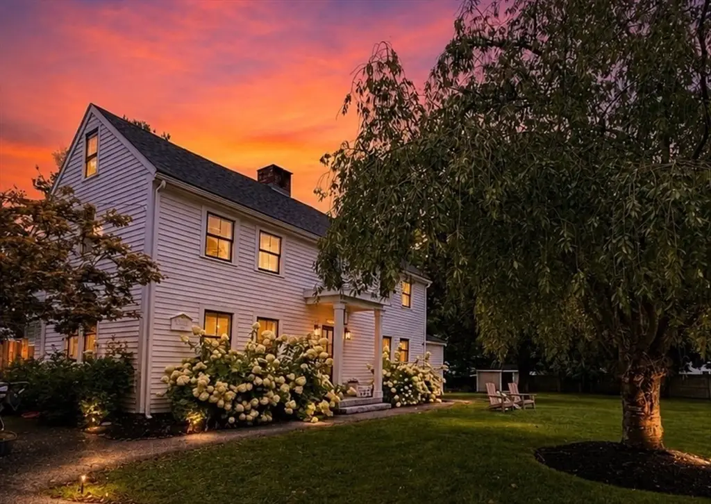105 Bow St, Peabody, MA 01960 - #1
