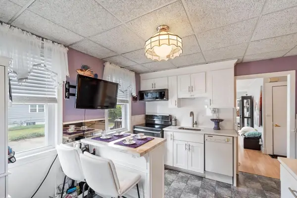 75 Maple Road, Tewksbury, MA 01876