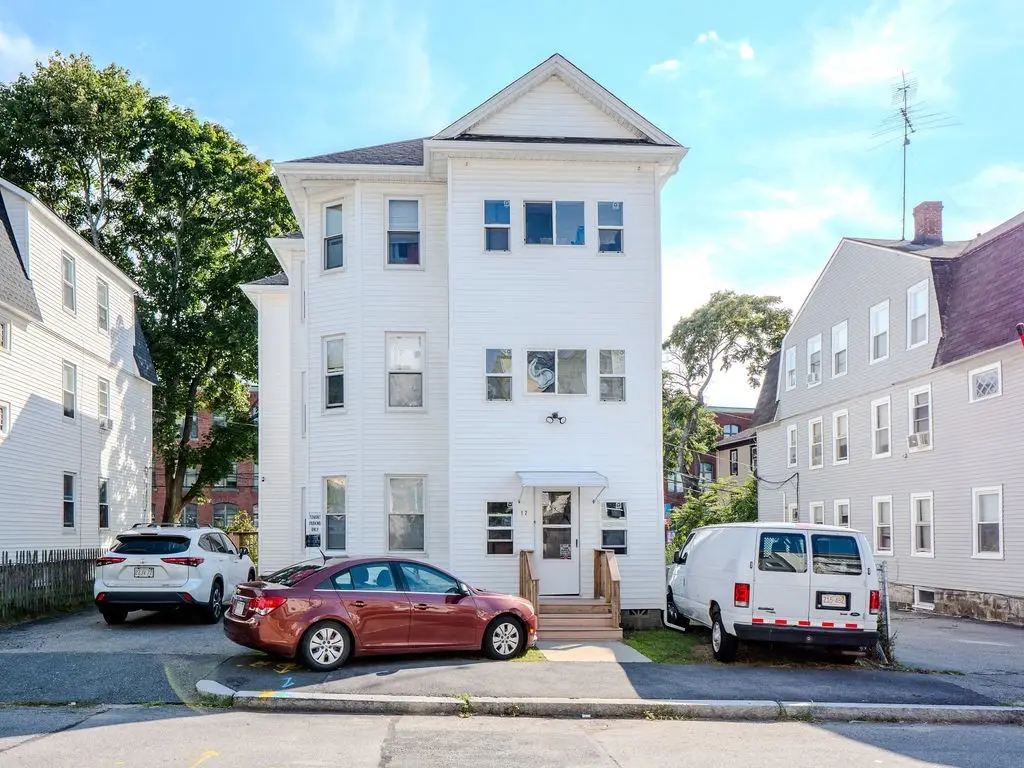 12 Ives St, Worcester, MA 01603 - #1
