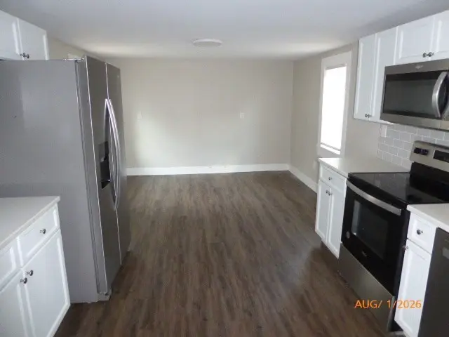 24 Pendleton Ave, Chicopee, MA 01020 - #2