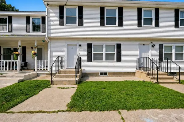 87 Beacon Ave #2, Lawrence, MA 01843