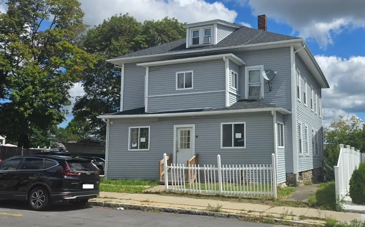 56 Plantation St, Worcester, MA 01604 - #1