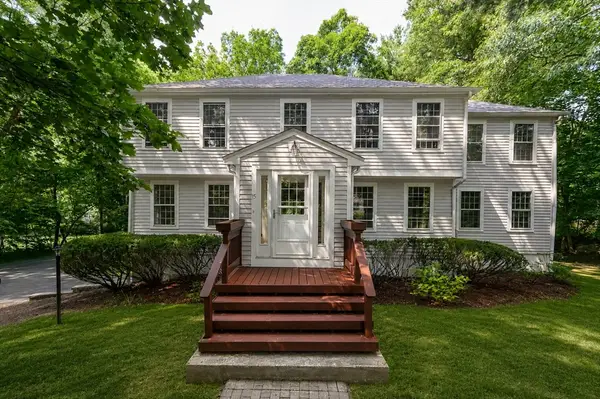 15 Harvard Drive, Hingham, MA 02043