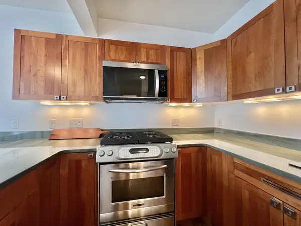 432 Norfolk Street #4-C, Somerville, MA 02143