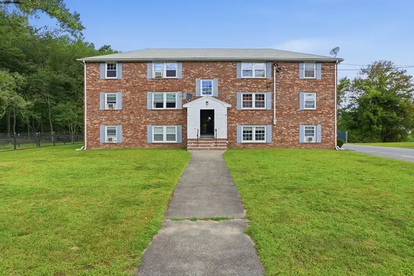 23 Frank St #6, Dracut, MA 01826