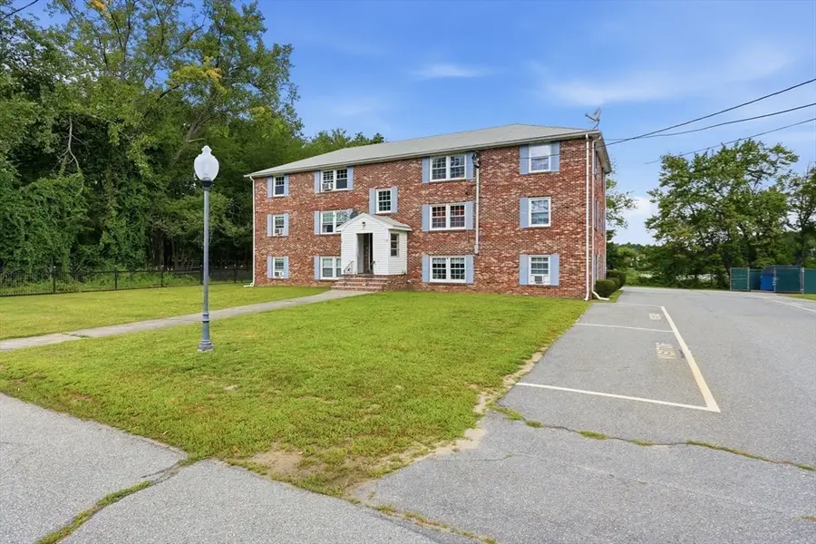 23 Frank St #6, Dracut, MA 01826 - #2