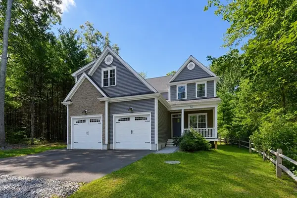 74 King Philip Rd, Norton, MA 02766