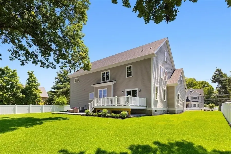 144 Maple Street, Lexington, MA 02420 - #3