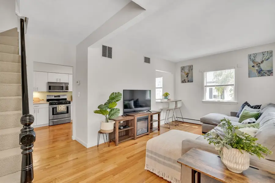 73 Dell Ave #73, Melrose, MA 02176 - #2