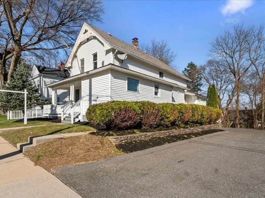 29 Orchard St, Southbridge, MA 01550 - #3