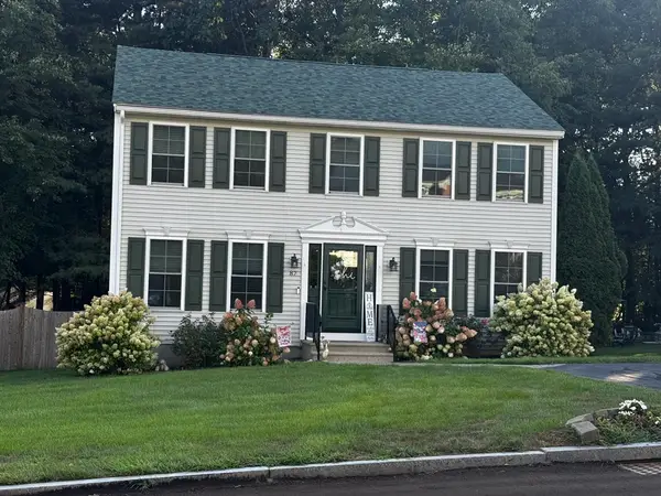 87 Photine Drive, Lowell, MA 01854