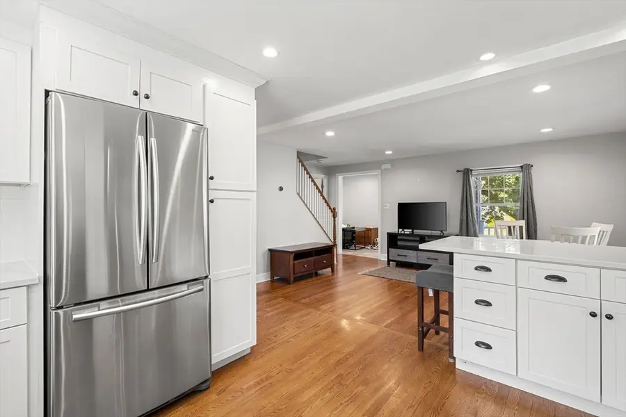 106 Lynnfield St, Peabody, MA 01960 - #3