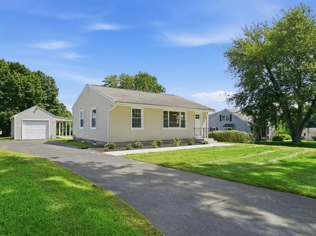 15 Hilltop Ter, Ludlow, MA 01056 - #1