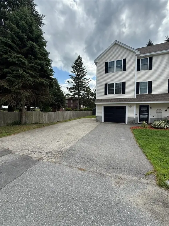 7 Willow St #7, Haverhill, MA 01832 - #3