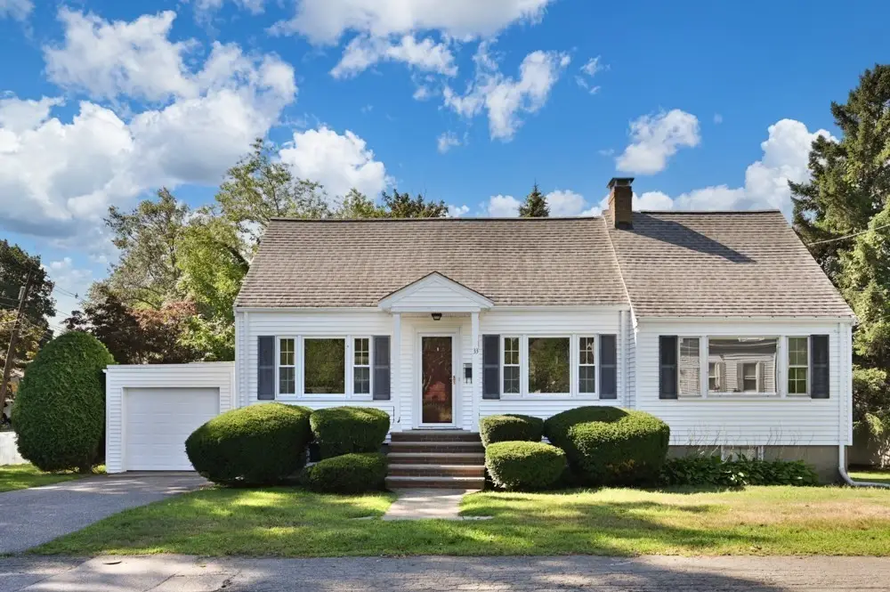 33 Wilson Rd, Stoneham, MA 02180 - #1