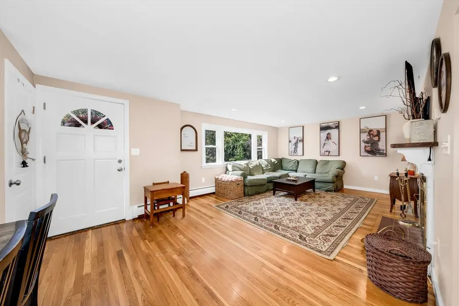 201 Old Burley St, Danvers, MA 01923 - #2