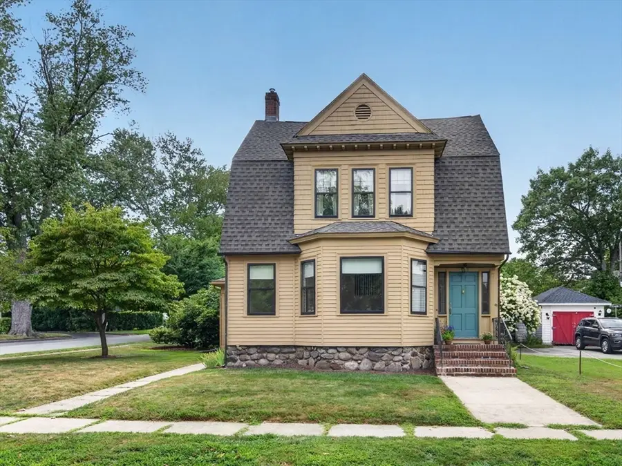33 Lexington Ave, Haverhill, MA 01835 - #3