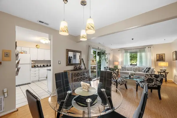 23 Oliva Ct #23, Stoughton, MA 02072