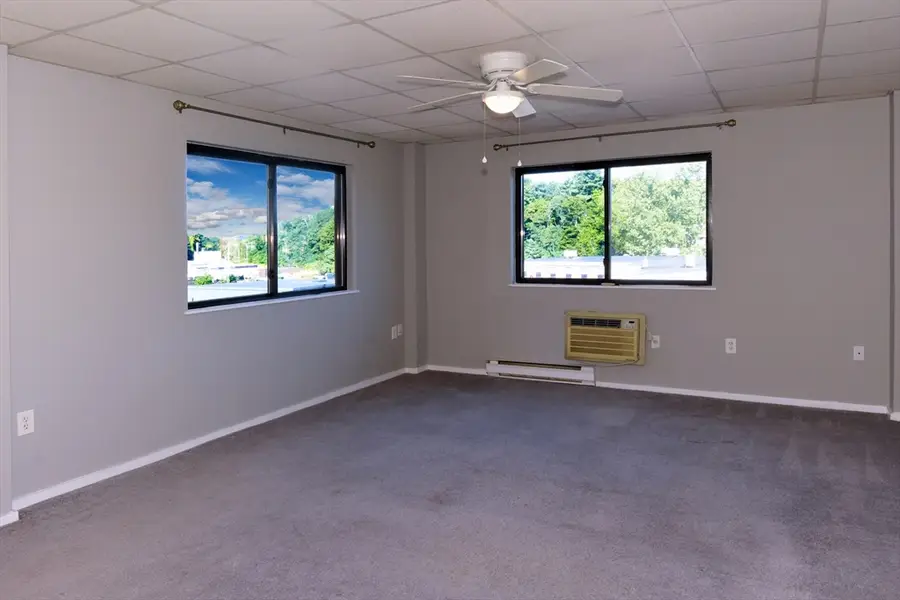 64 Foster St #301, Peabody, MA 01960 - #3
