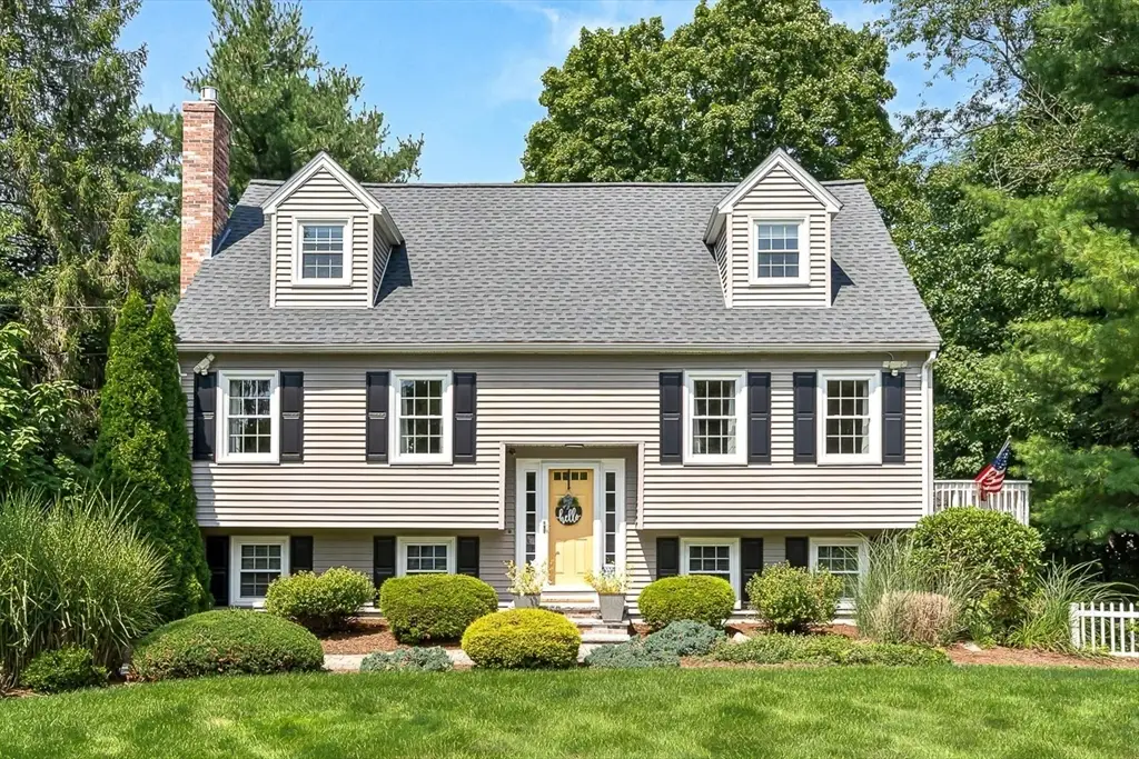 84 Derby St, Dracut, MA 01826 - #1