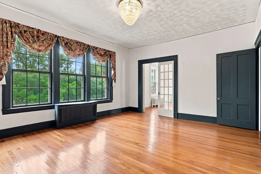 11 High St, Monson, MA 01057 - #3