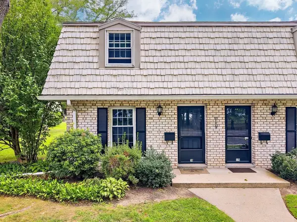 16 Corey Colonial #16, Agawam, MA 01001