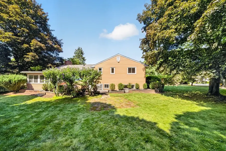 184 Concord Ave, Lexington, MA 02421 - #2