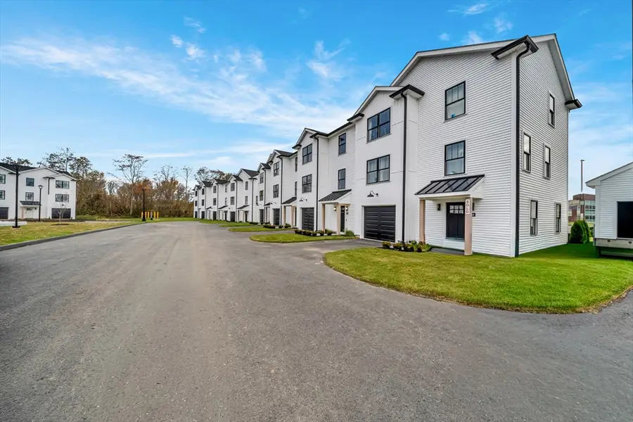 32 Birch Brook Landing #28, Lynn, MA 01905 - #2