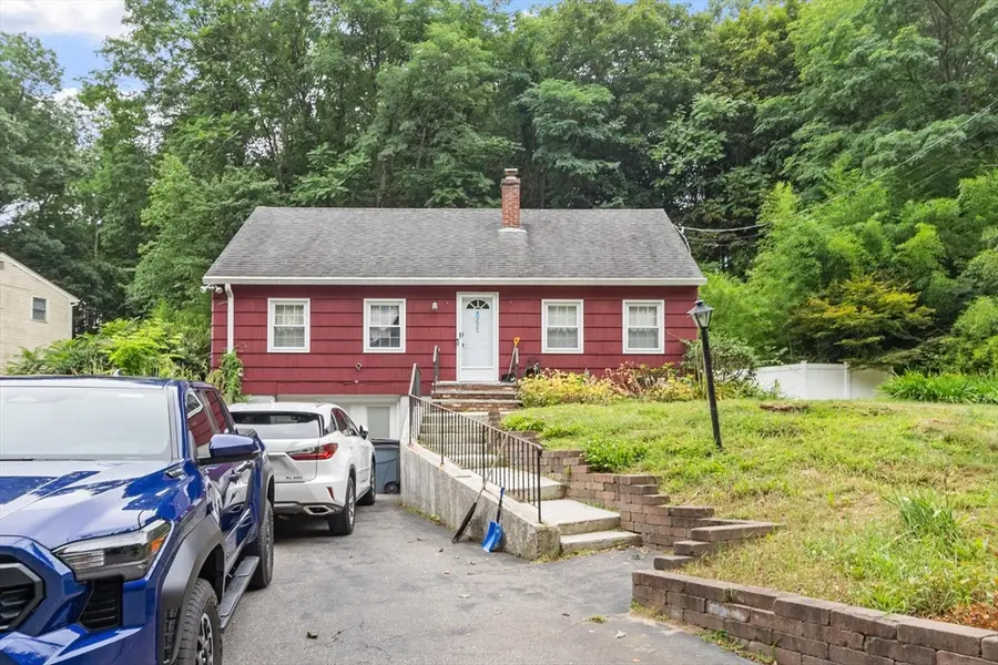 225 Golden Hill Ave, Haverhill, MA 01830 - #2