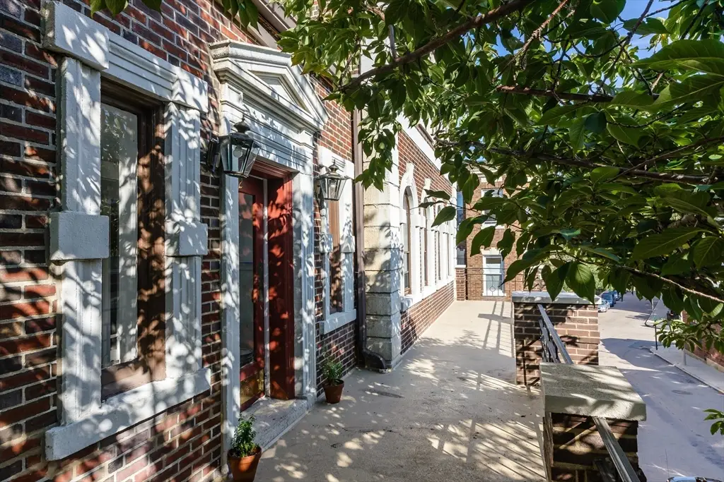 12 Bellvista Rd #1, Boston, MA 02135 - #1