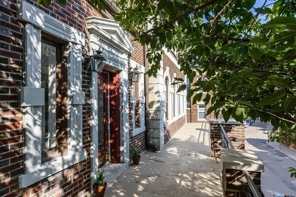 12 Bellvista Rd #1, Boston, MA 02135