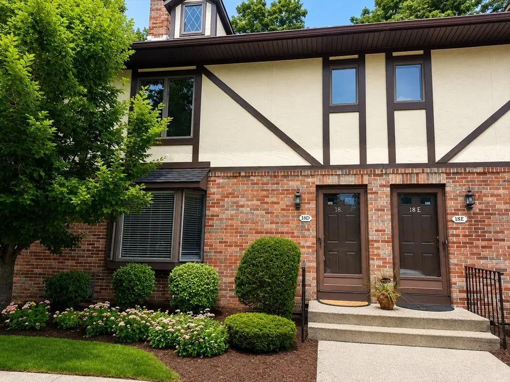 18 Mansion Woods Dr #D, Agawam, MA 01001 - #1
