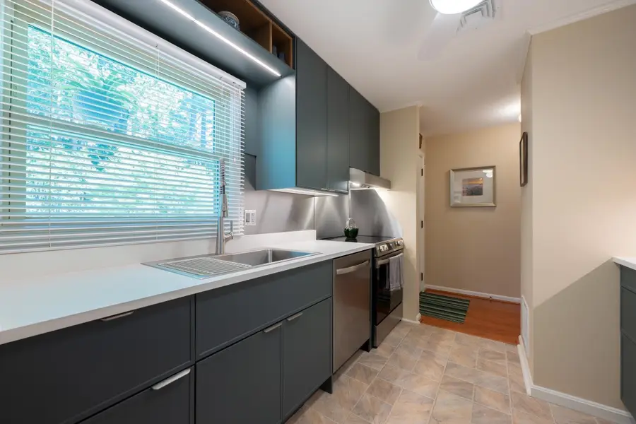 808 Fairway Ave #808, Montague, MA 01376 - #2
