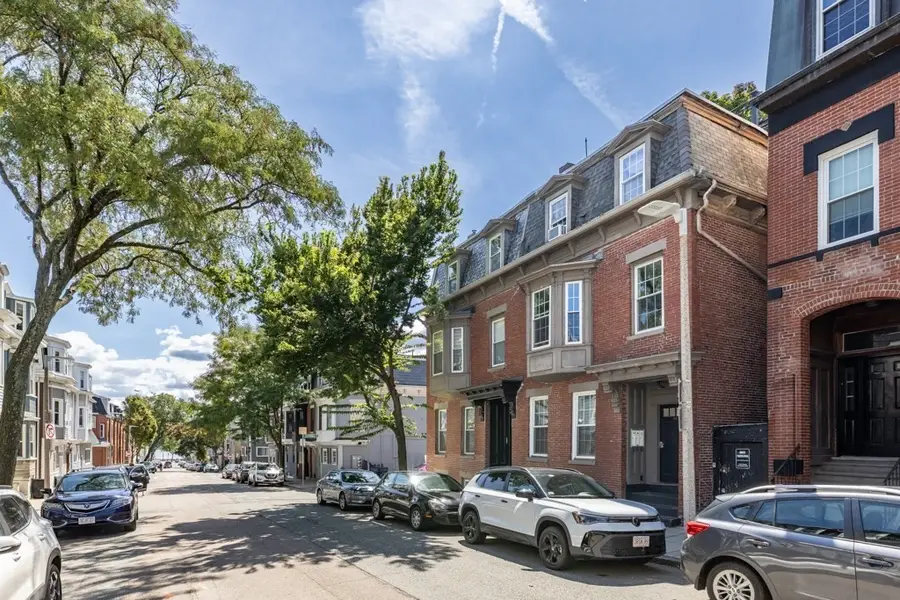 159 I St #1, Boston, MA 02127 - #3