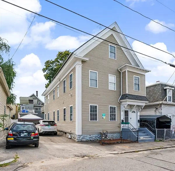 55 4th St #57, Lowell, MA 01850