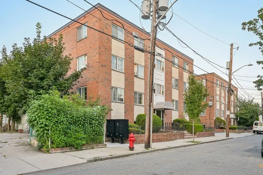21 Staples Ave #23, Everett, MA 02149 - #2
