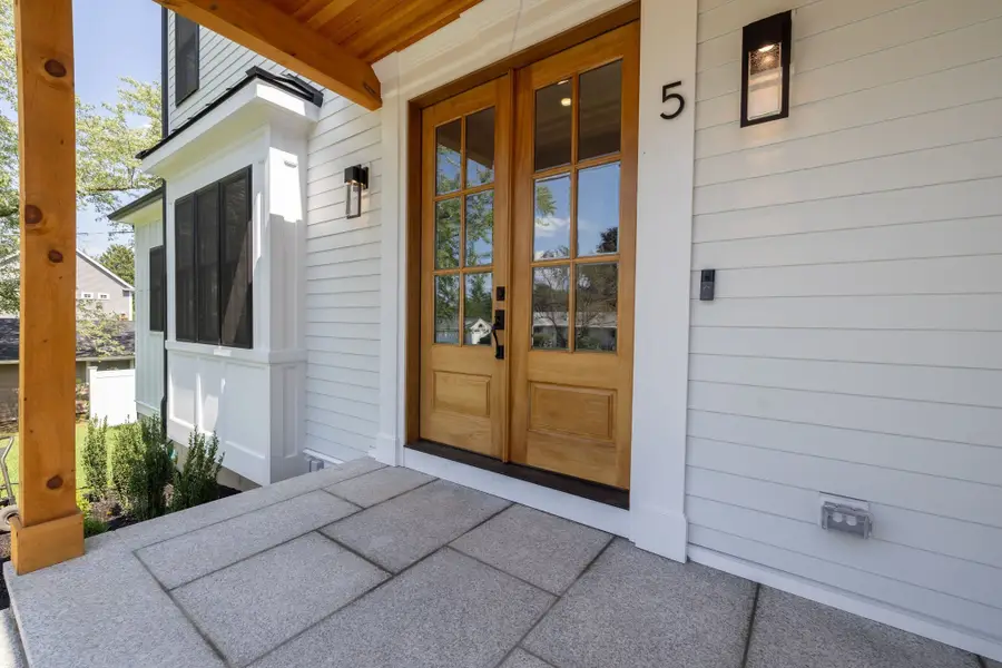5 Bradford Road, Natick, MA 01760 - #2