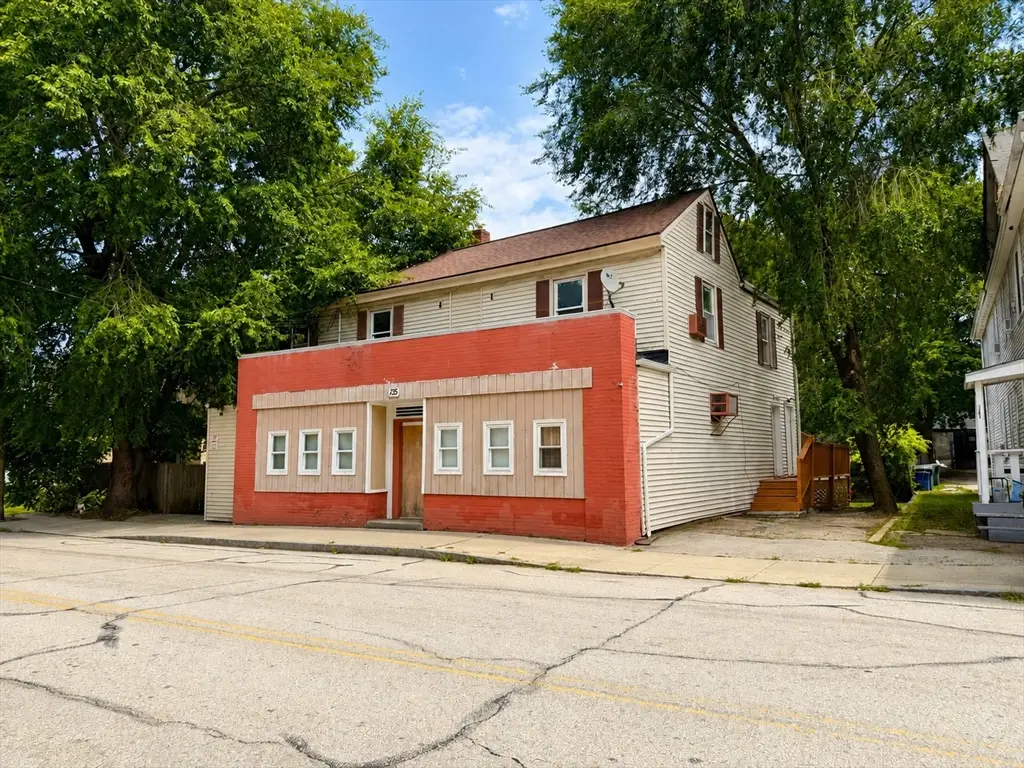 135-137 Elm St, Southbridge, MA 01550 - #1