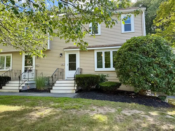 101 Cardinal Lane #101, Tyngsborough, MA 01879