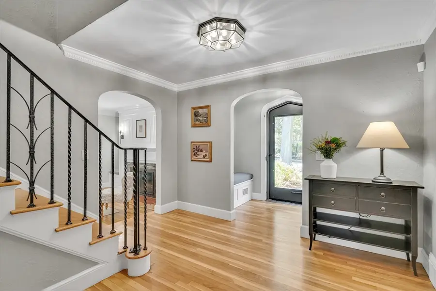 72 Beverly Rd, Chestnut Hill, MA 02467 - #3