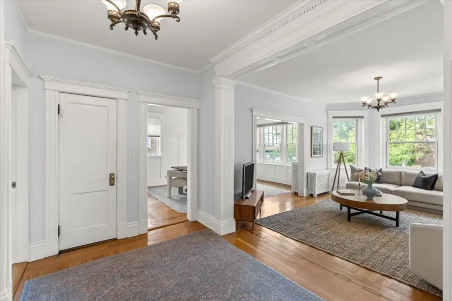 47 Alton Pl #3, Brookline, MA 02446 - #2