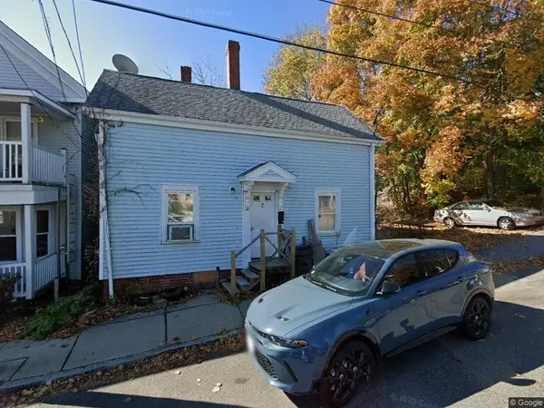 9 Aubin St, Amesbury, MA 01913