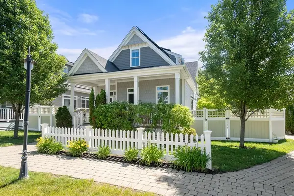 13 Boydes Xing, Norfolk, MA 02056