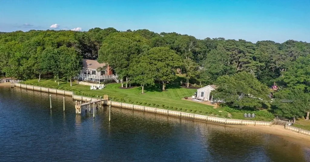 30 Overland Rd, Mashpee, MA 02649 - #1