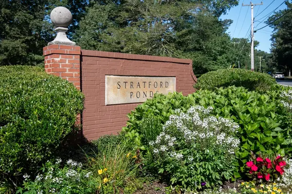 24 Stratford Ridge #24, Mashpee, MA 02649